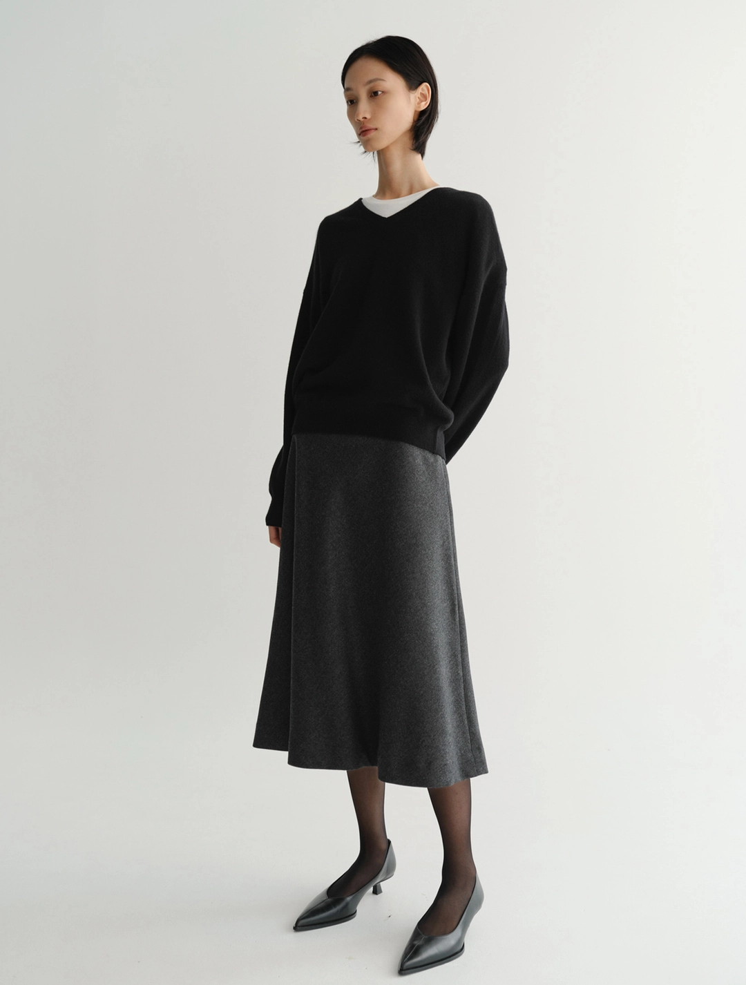 이아 Loe Wool Flare Skirt (Charcoal) 상품 이미지 3