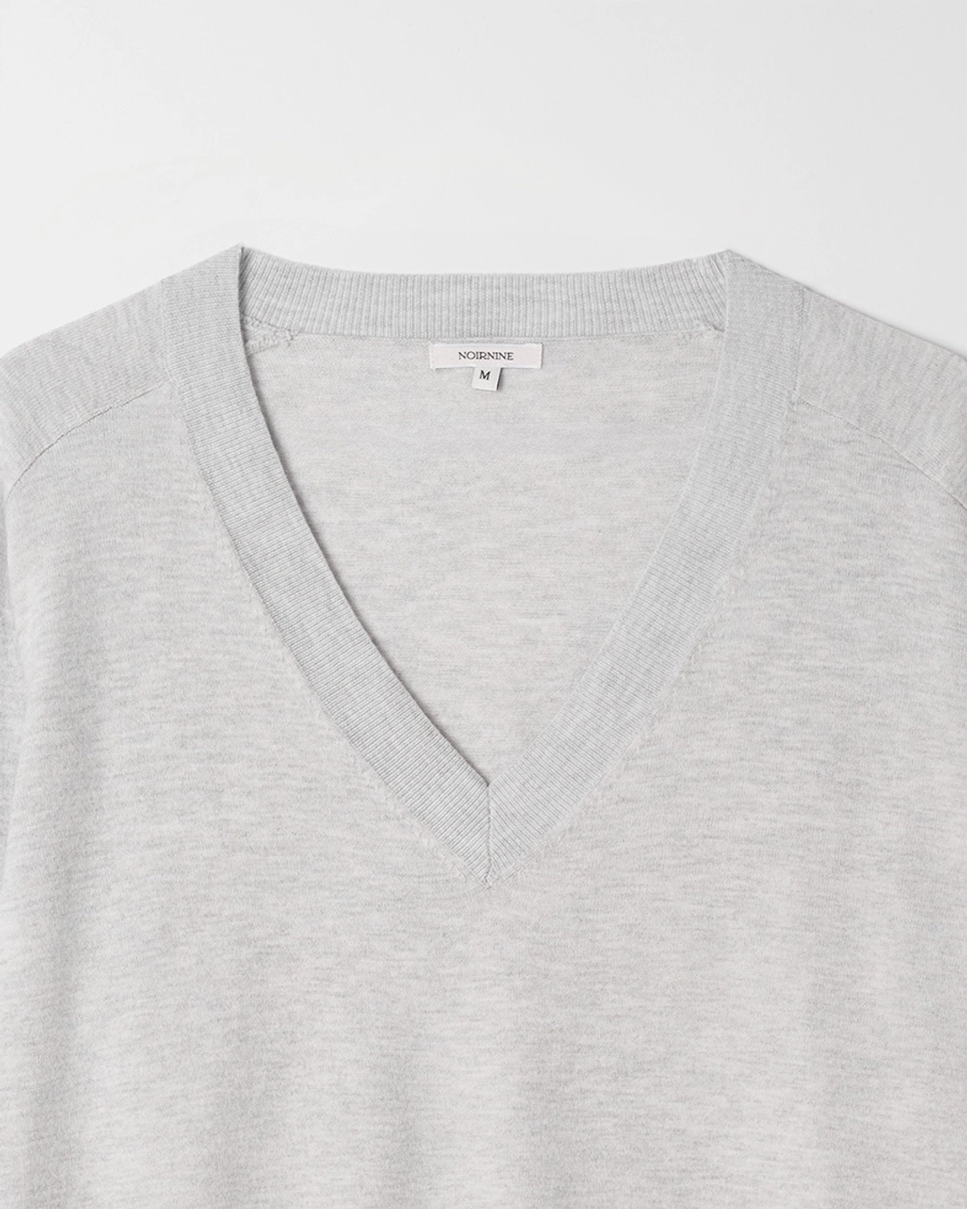 누아르나인 Basic V-Neck Knit [WHITE MELANGE] 상품 이미지 2