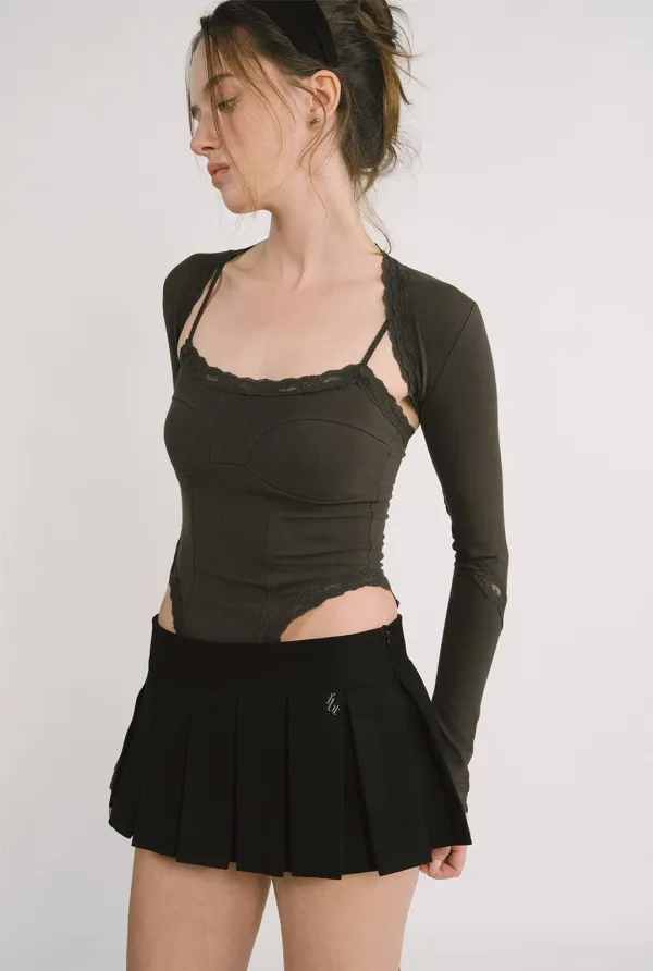 Evelyn lace top