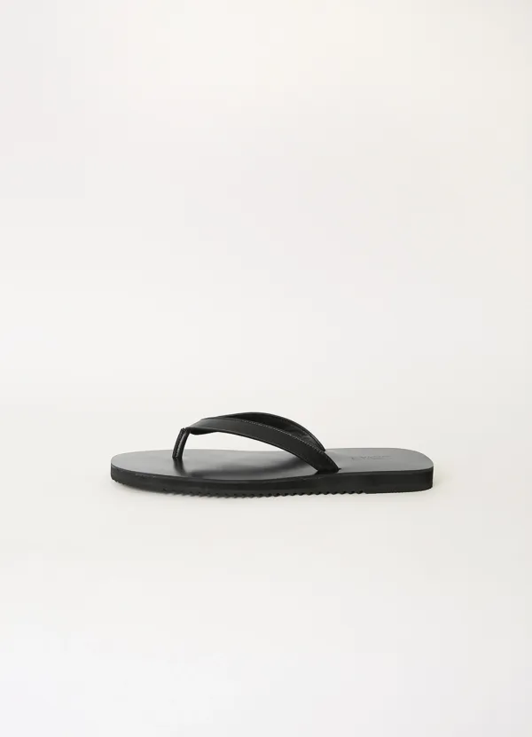 Classic Leather Flat Sandals - Black