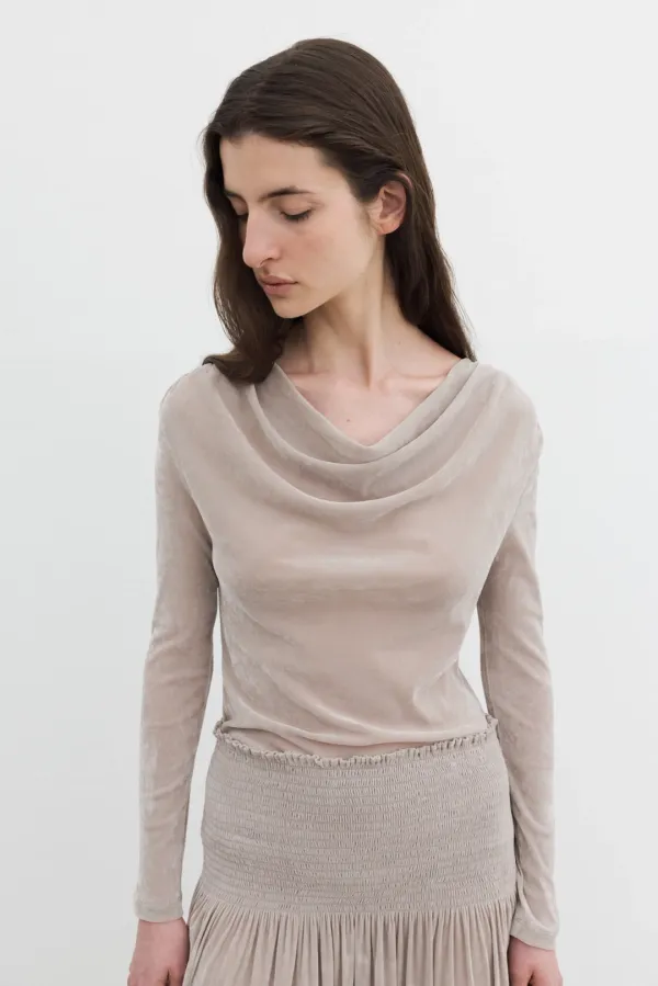 [3rd] [Exclusive] Vintage Velvet Draped T-Shirt (Light Beige / Dark Gray / Black)