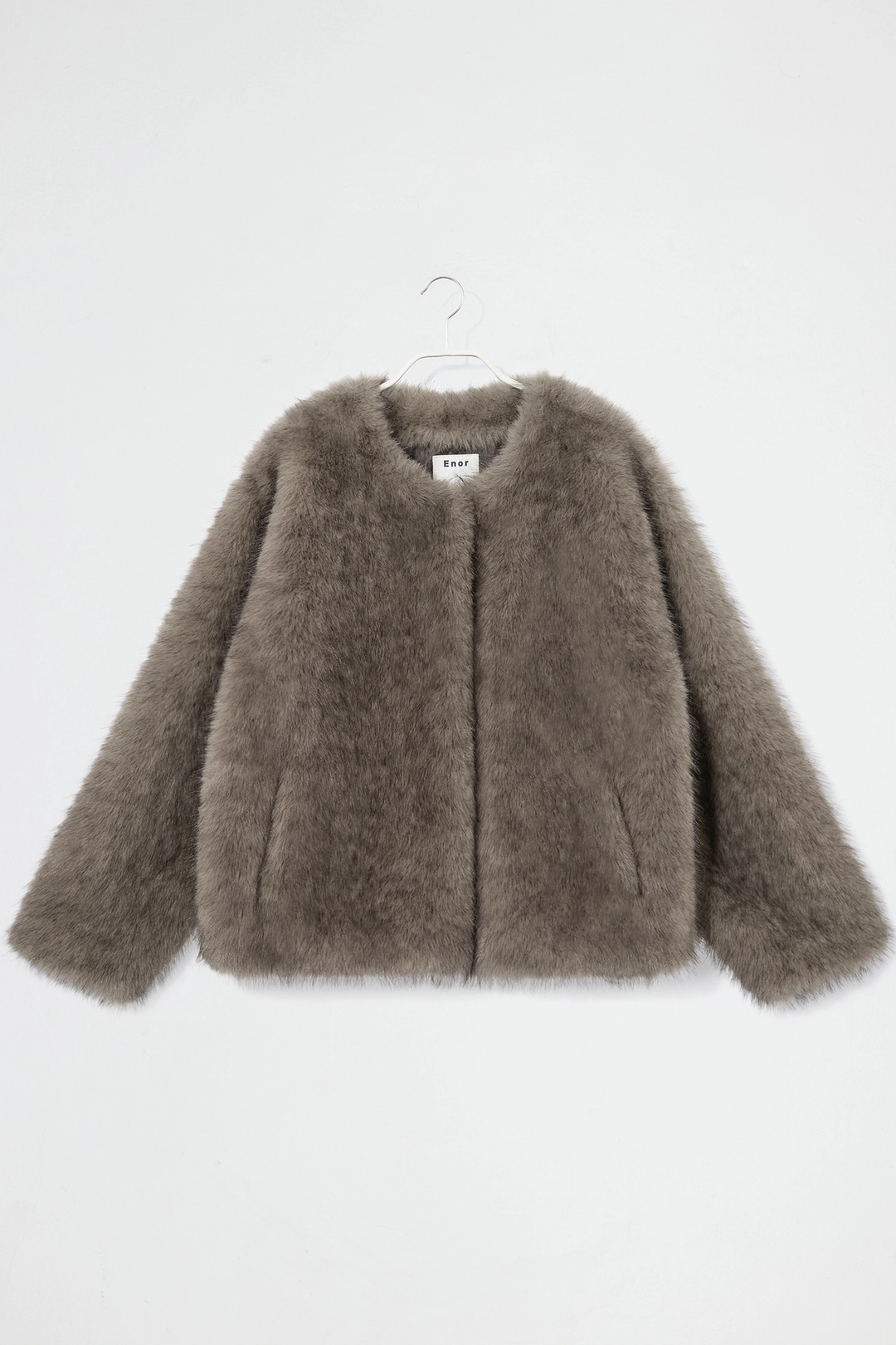 엔오르 COLLARLESS CROPPED FUR JACKET - BROWN 상품 이미지 1