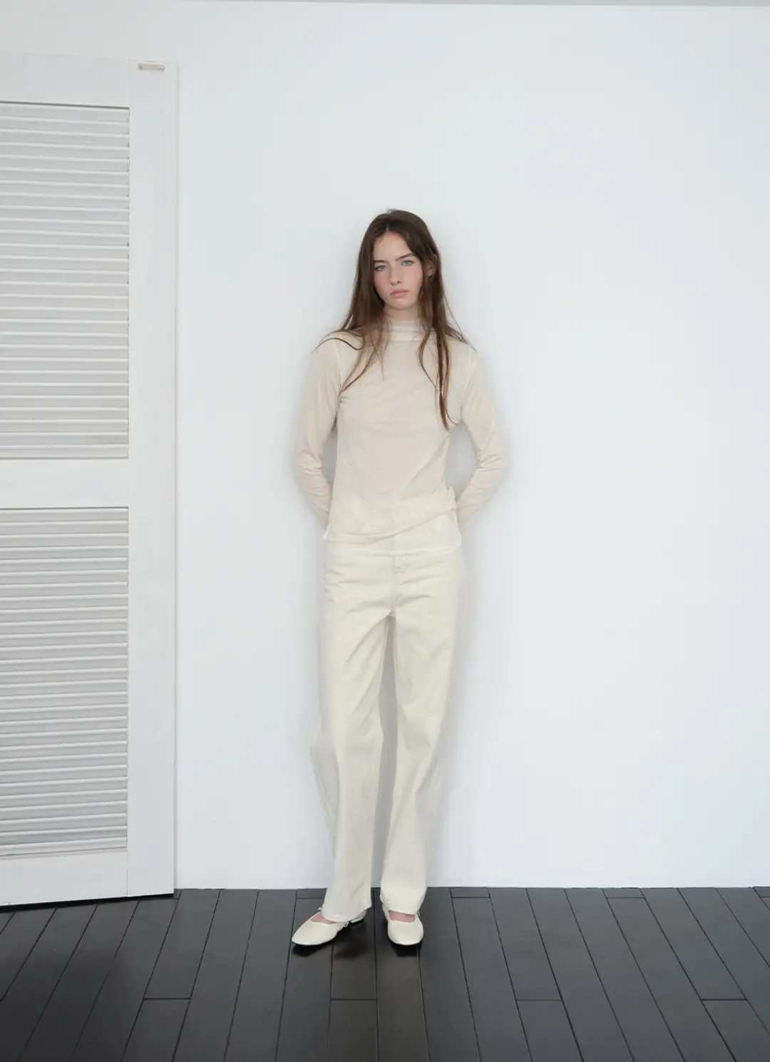 더라우스트 쉬어 레이어드 폴라T SET IVORY/CREAM 상품 이미지 2