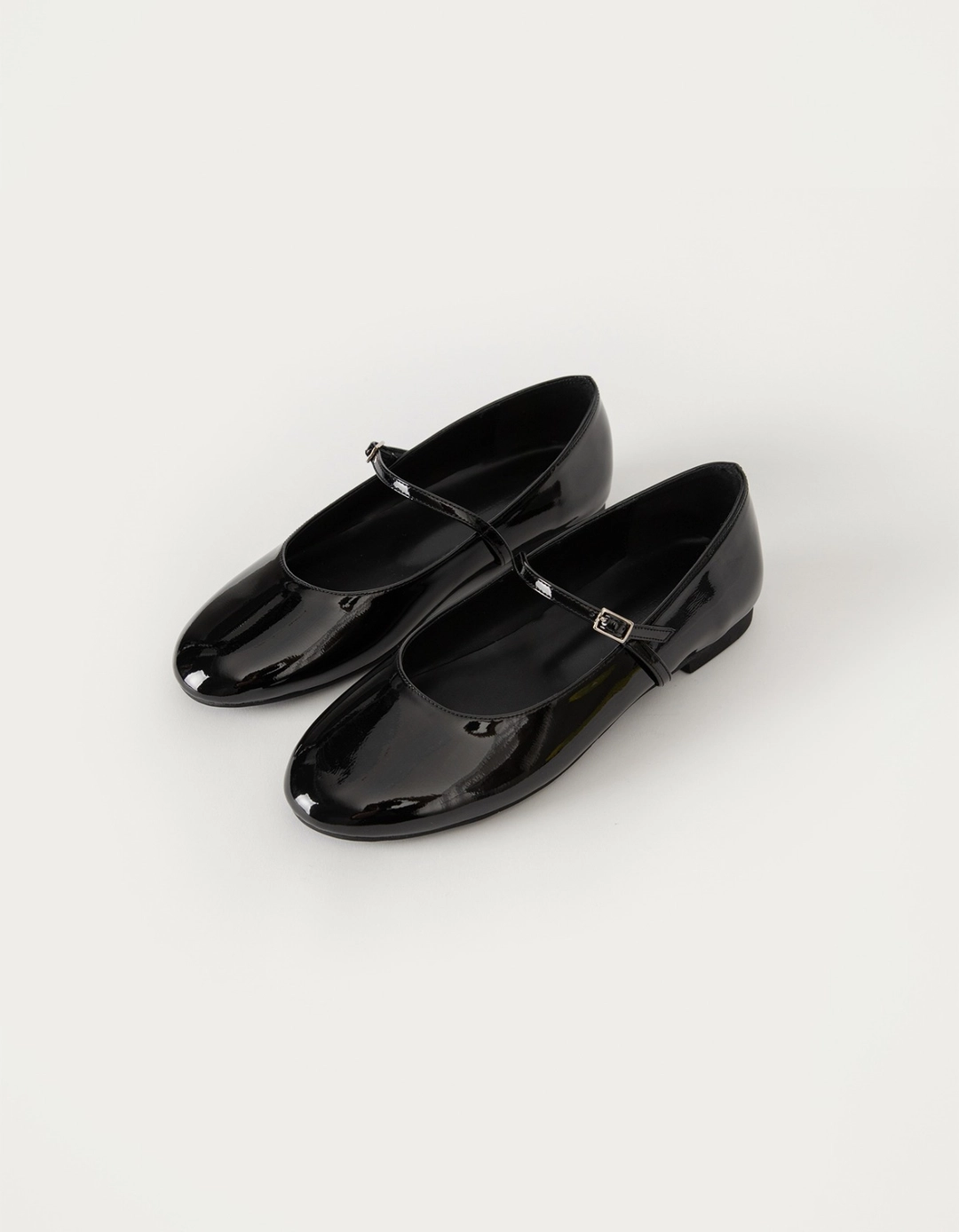 썸웨어버터 6.12 출고 Glee Flat Shoes - Black 상품 이미지 1