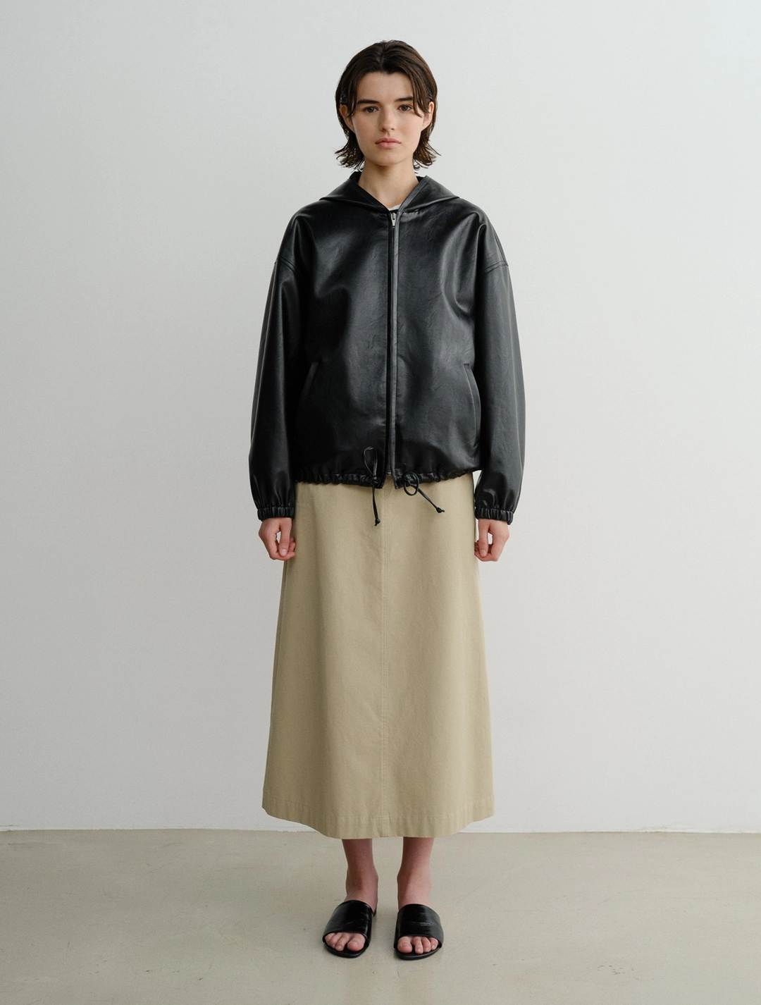 이아 Faux Leather Hoodie Jumper (Black) 상품 이미지 1