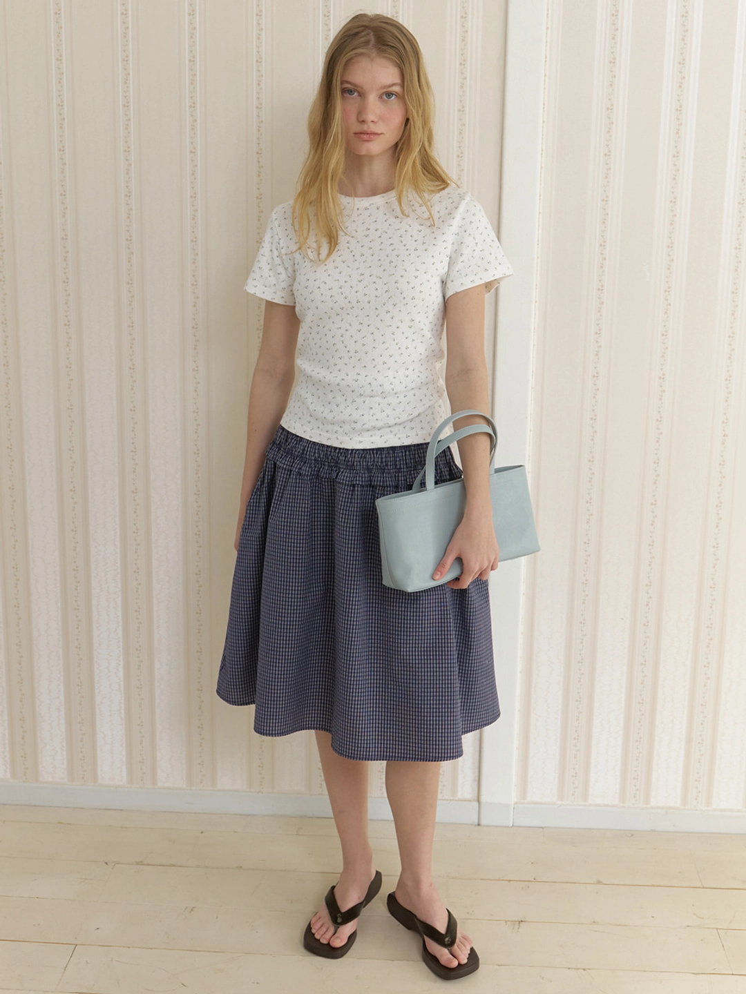 어몽 A CHECK SMOCKING SKIRT_NAVY 상품 이미지 3