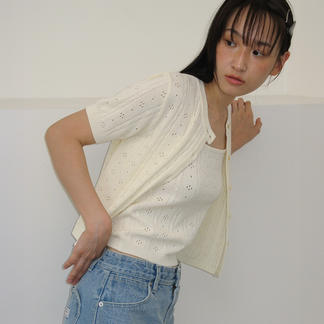 론론 EYELET BUTTON KNIT CARDIGAN CREAM 상품 이미지 1
