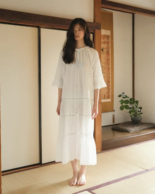[Exclusive] flétta 140 Cozy Lace Long  Dress