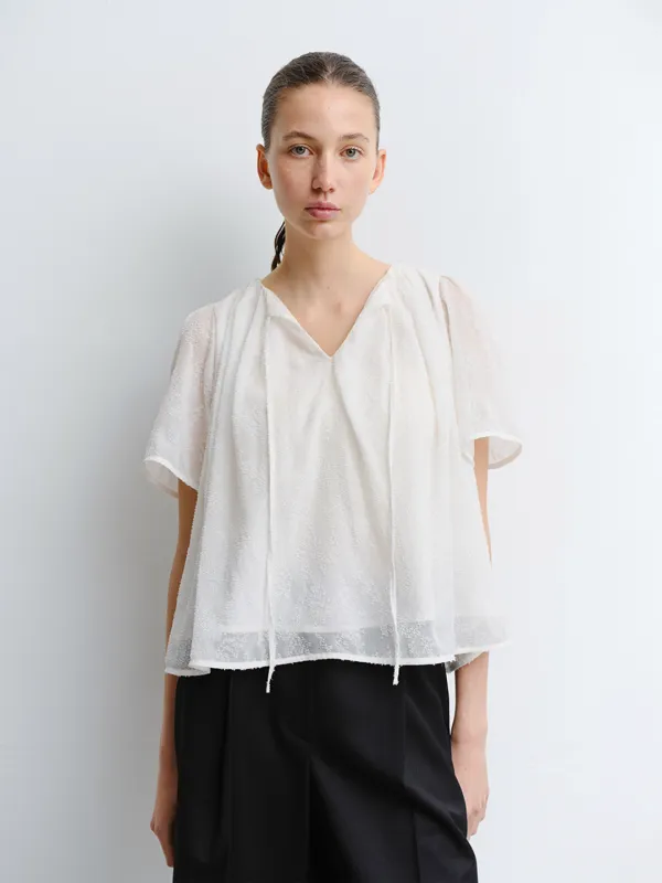 TVR JACQUARD SEE THROUGH BLOUSE_WHITE