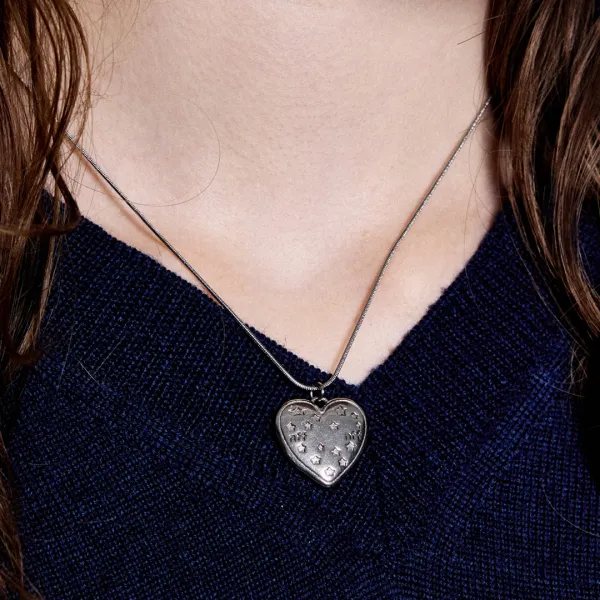 festive heart necklace-silver