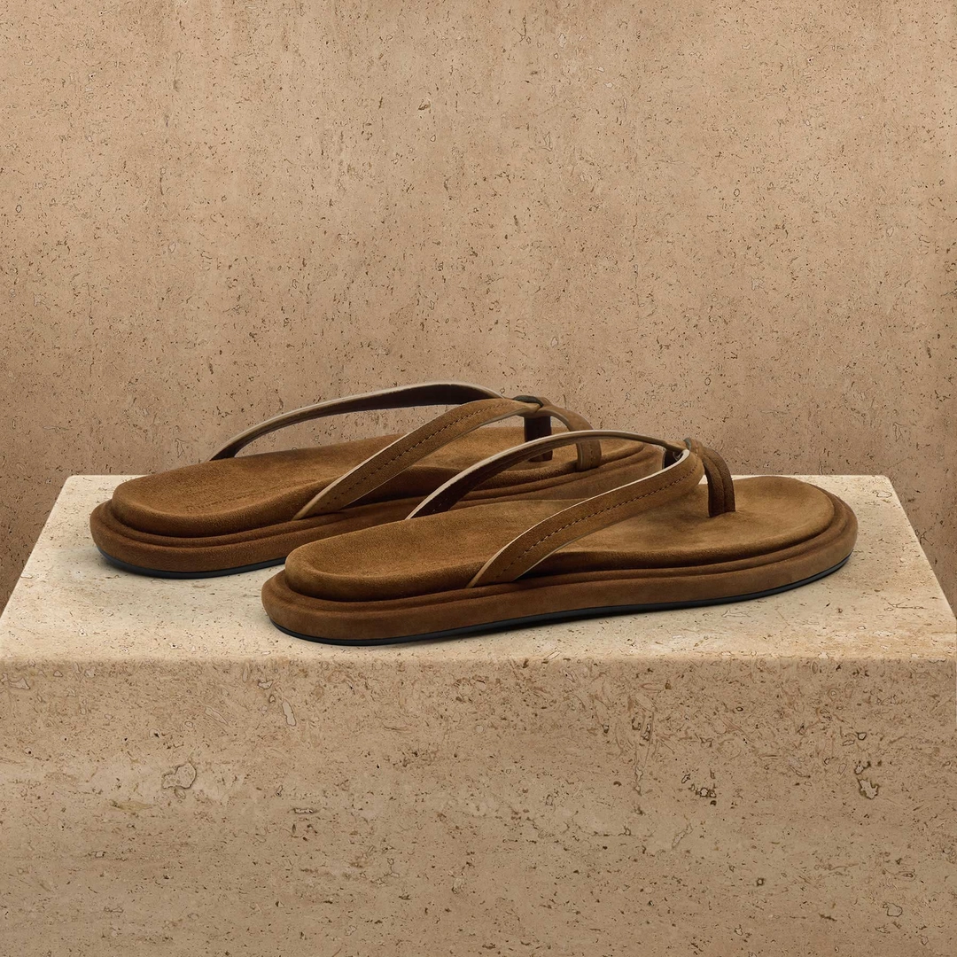 제임스펄스 Women's Suede Cross Thong Sandal - Tabacco / Tabacco 상품 이미지 3