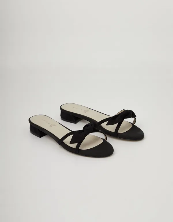Claire Ribbon Sandal (Black)