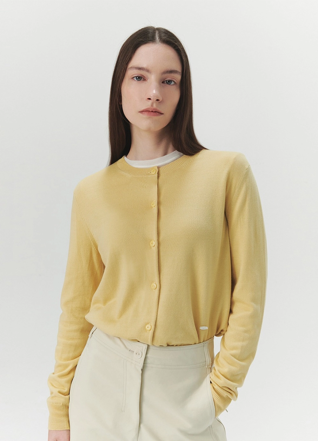 르바 Classic Round Knit Cardigan - Light Yellow 상품 이미지 1