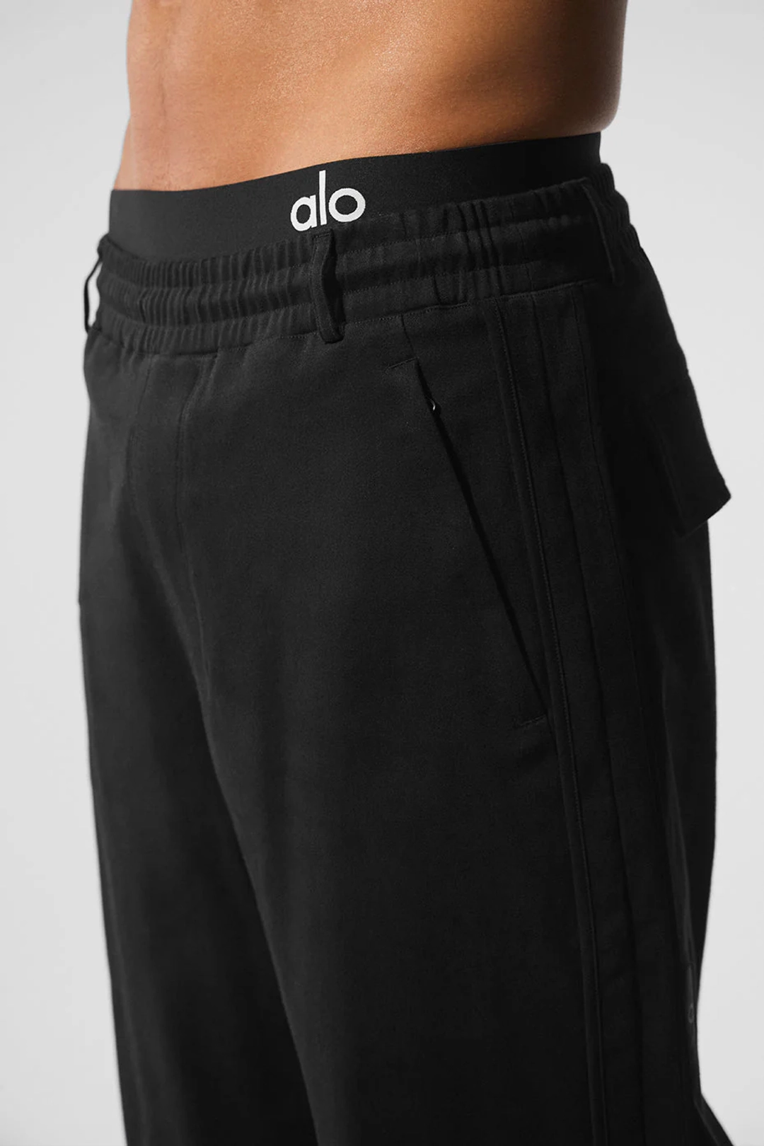 알로요가 Edition Sueded Straight Leg Pant - Black 상품 이미지 3