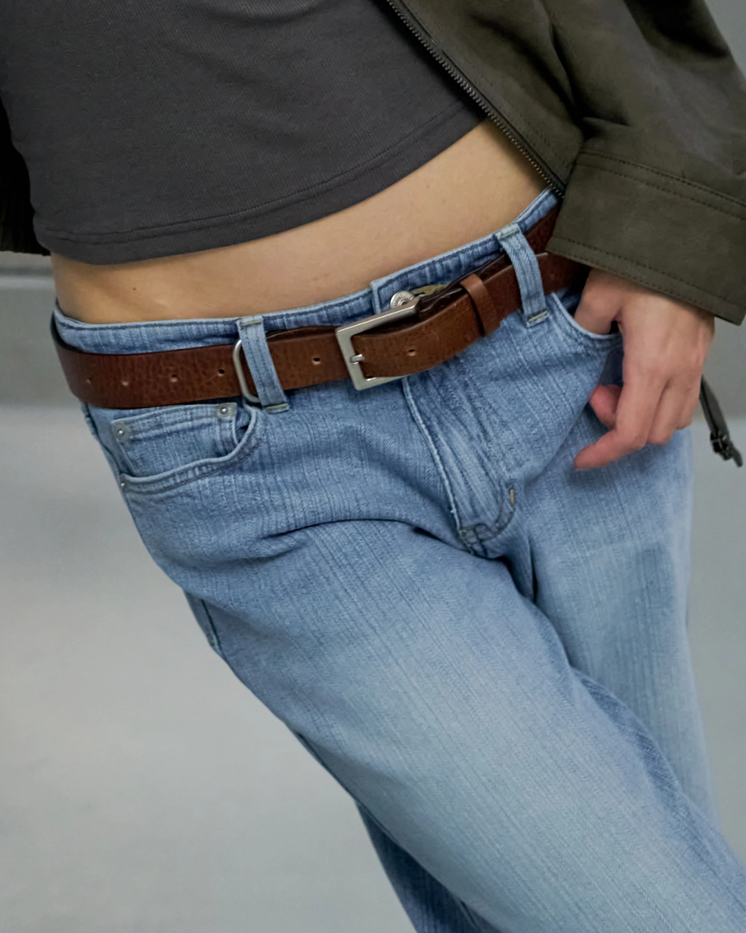 오데스 [9/17 예약 출고] OVAL RING LEATHER BELT - BROWN 상품 이미지 1