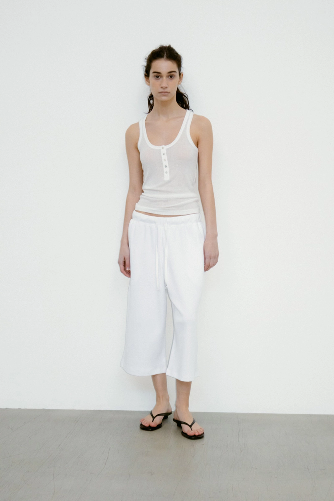 리포스 HENLEY RIBBED TANK TOP (IVORY) 상품 이미지 2