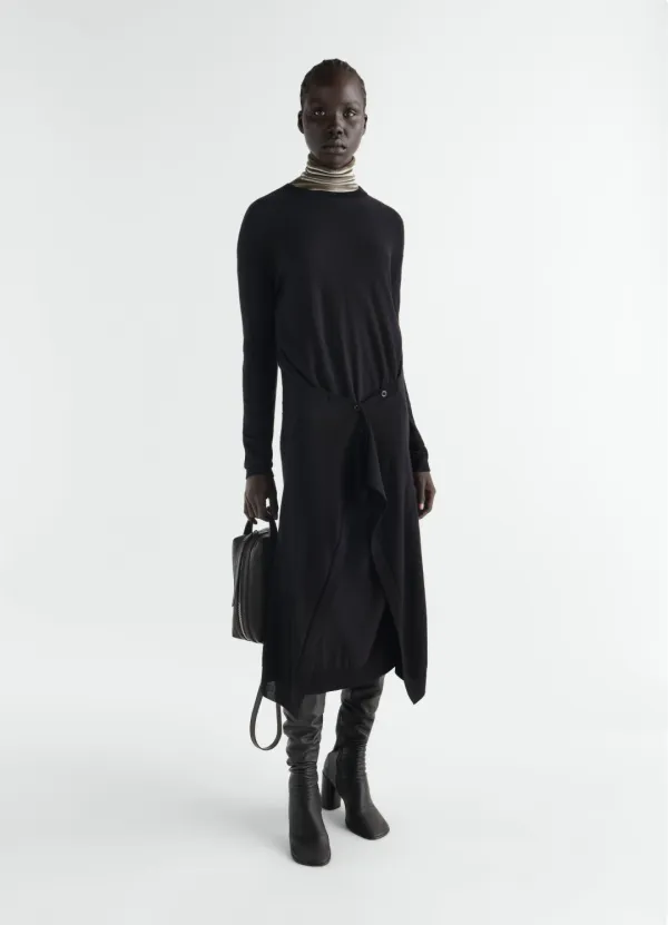BUTTONED DRESS IN MERINO WOOL BLEND