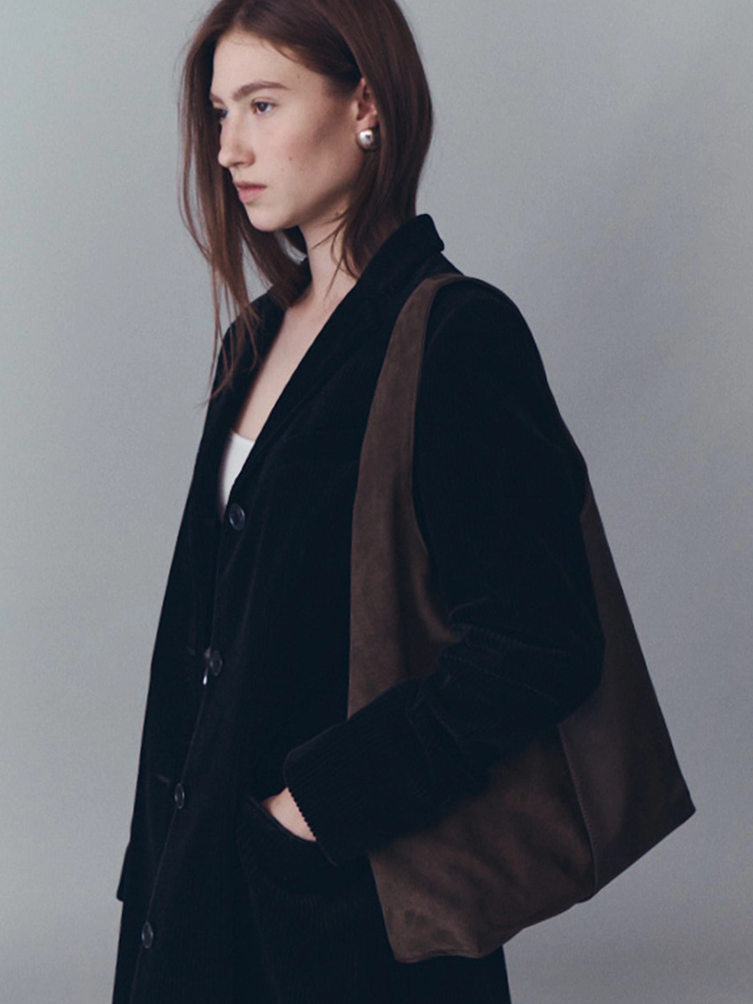 오브히 라인 스웨이드 호보백 Line Suede Hobo Bag_Dark Olive 상품 이미지 2