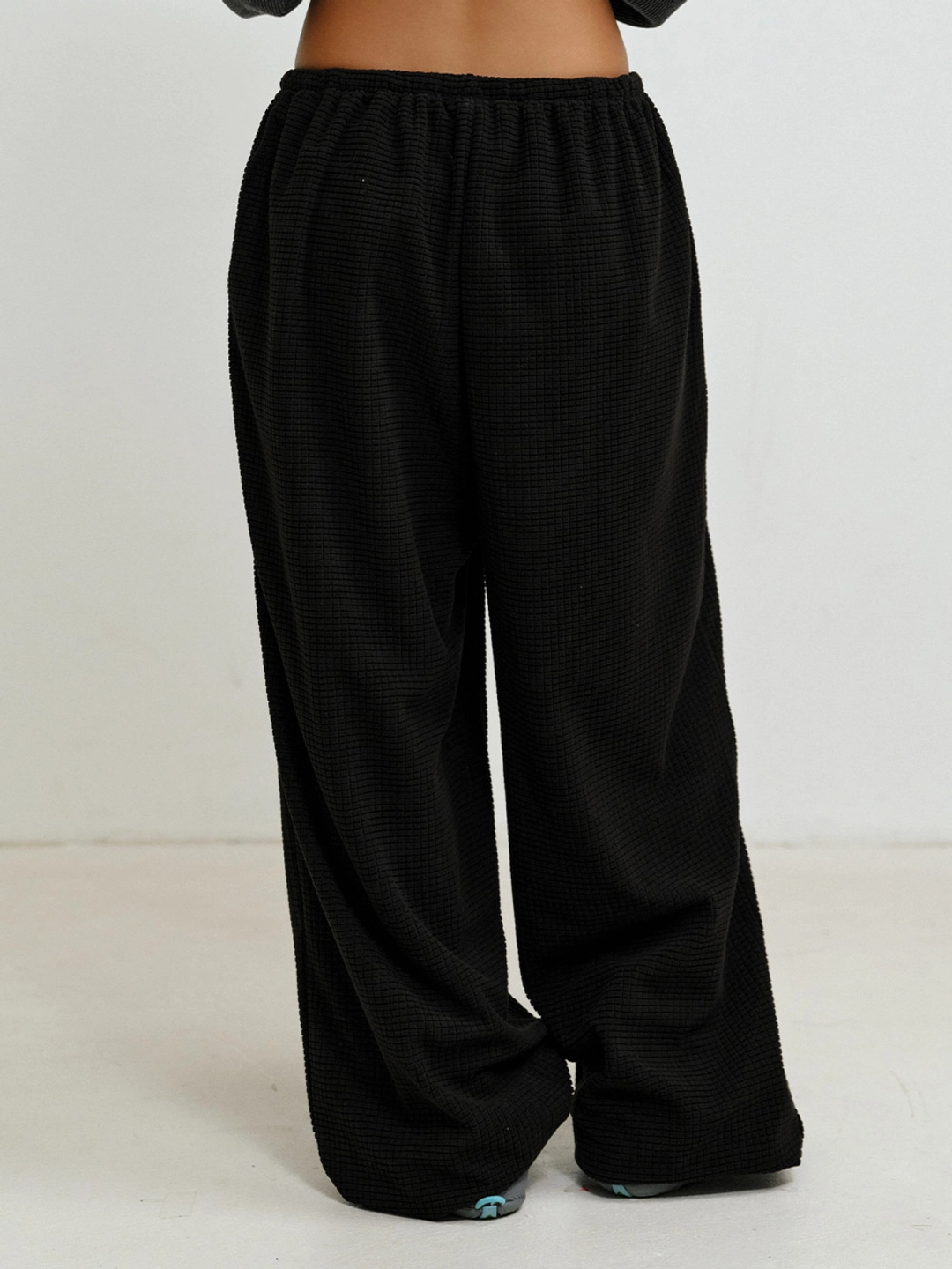 플리즈프로젝트 [PLZPROJECT] WARM GRID RELAXED PANTS, BLACK 상품 이미지 3