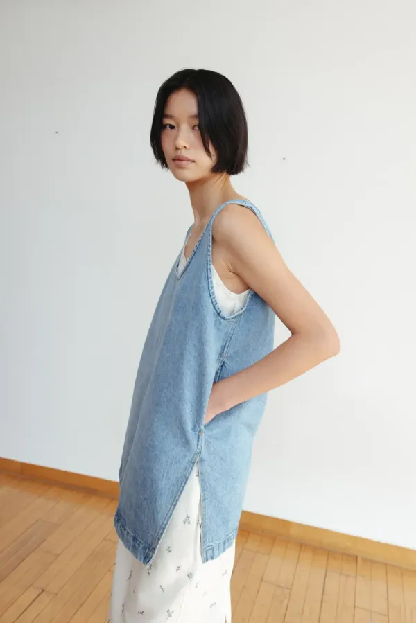 Blue denim top