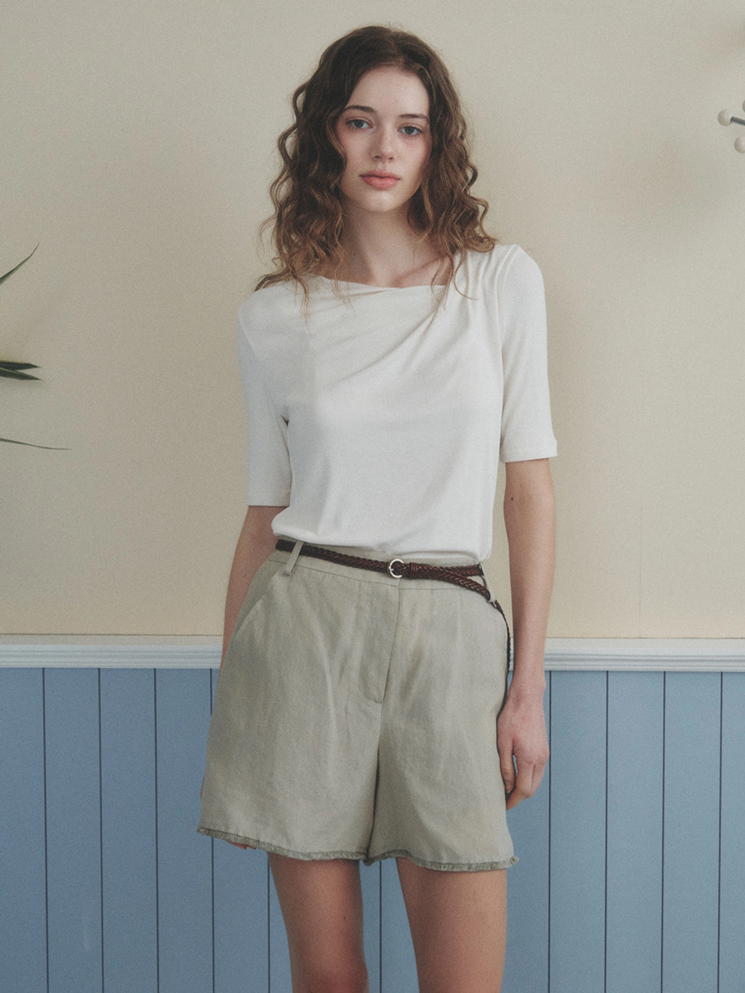 르니나 LOREN drape neck t-shirt_ivory 상품 이미지 2