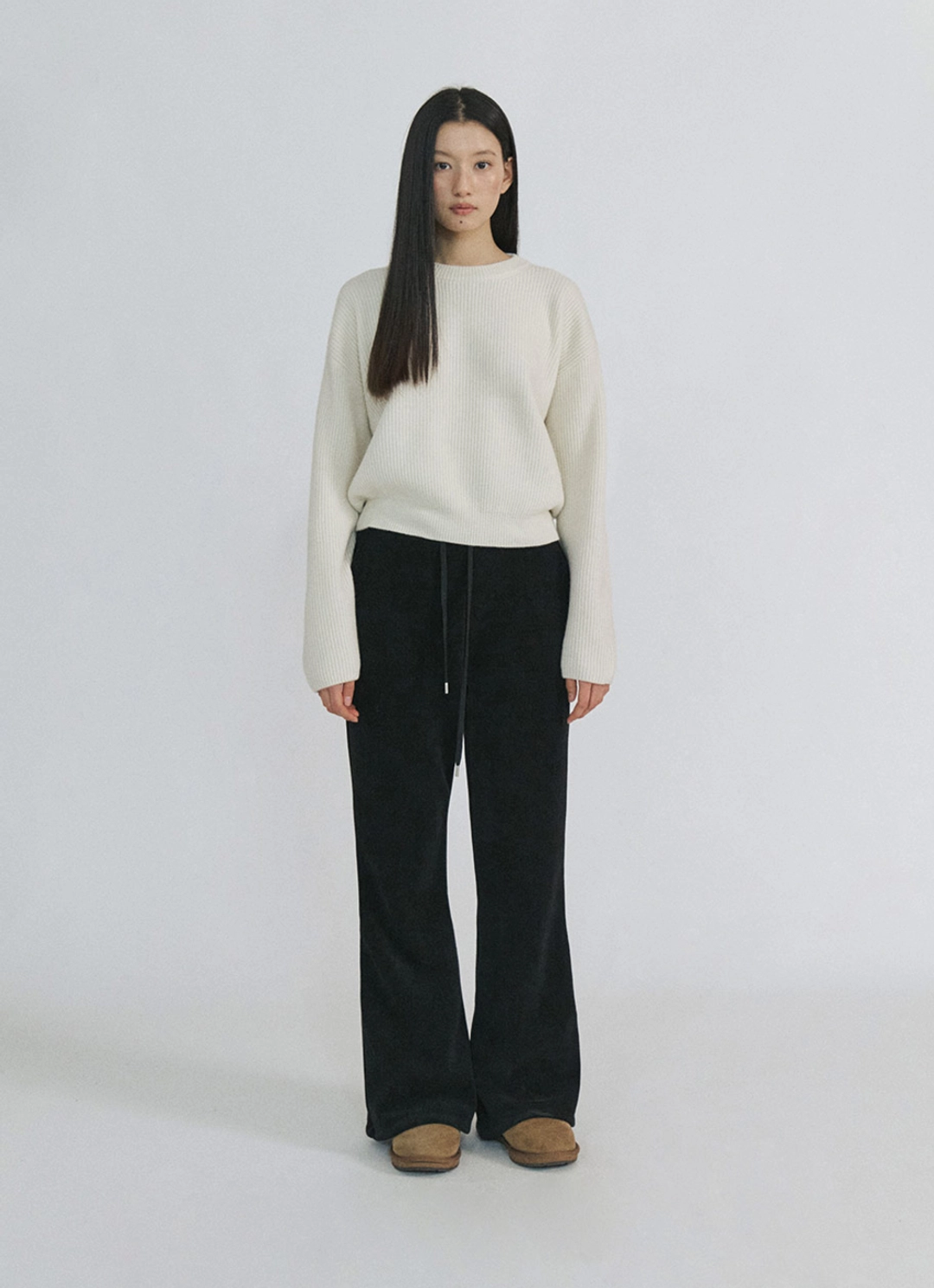 스텝어라운드 [8차] [융기모] Fleece Lined Bootcut Banding Pants_BLACK 상품 이미지 2