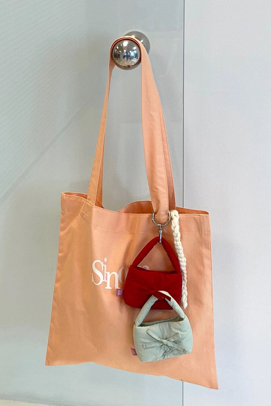 시눈 Smore Padding Bag Keyring (Red) 상품 이미지 2