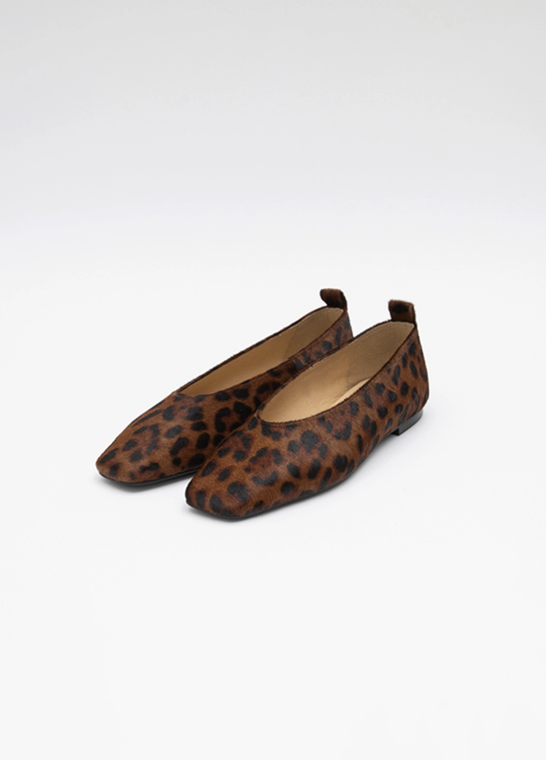 아뜰리에 나인 (Z-SH-3470)CALF HAIR SQUARE TOE FLAT 상품 이미지 3