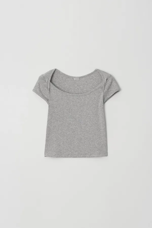 Square Neck T-Shirt (gray)