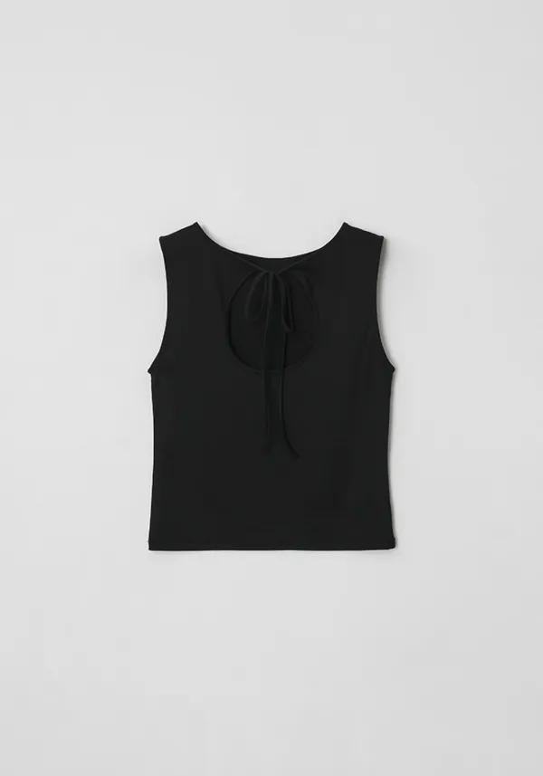 Round sleeveless