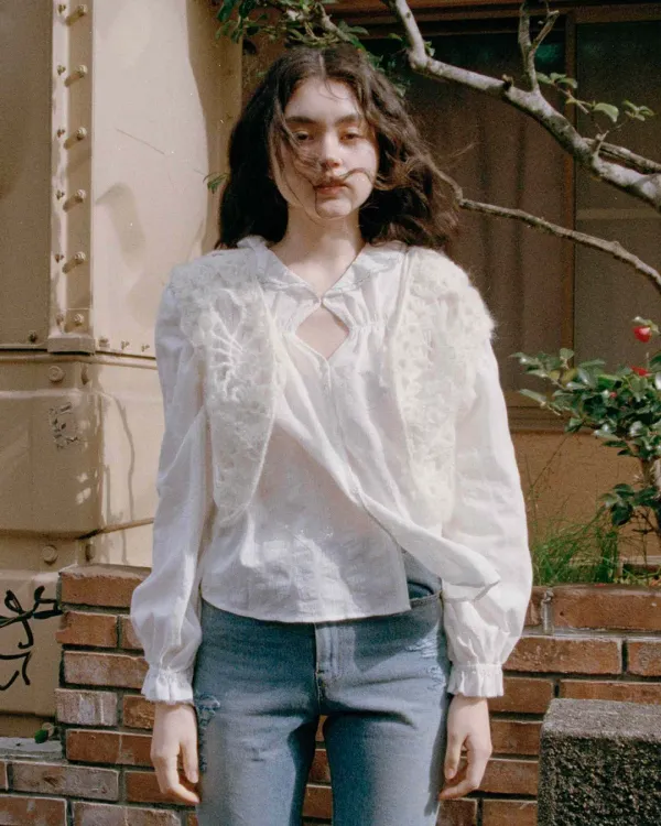 [Exclusive] flétta Crochet Butterfly Vest