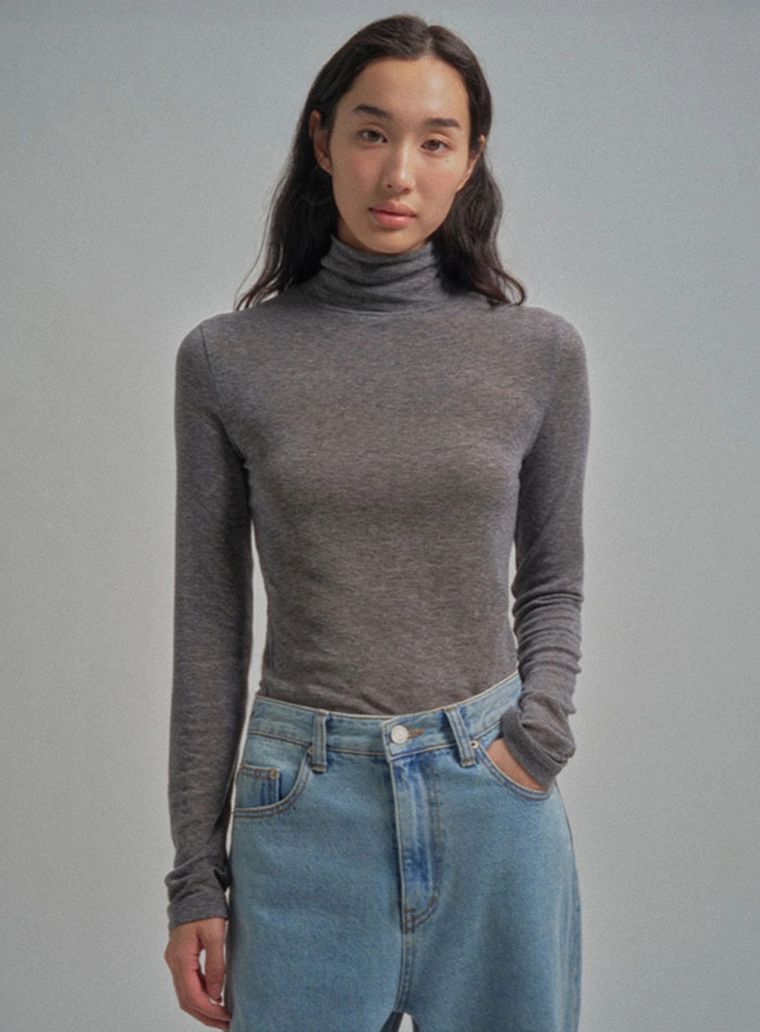 망고매니플리즈 SHEERLY TURTLE TEE_GREY 상품 이미지 2