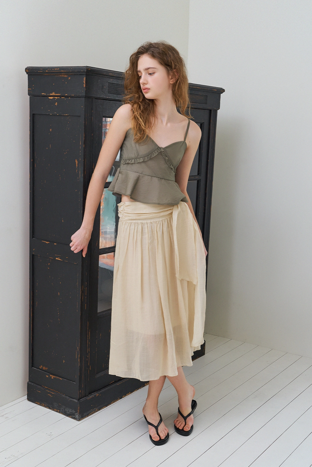 위드아웃썸머 Almond strap skirt_beige 상품 이미지 2