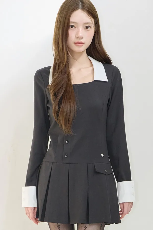아이비 플리츠 원피스 블랙