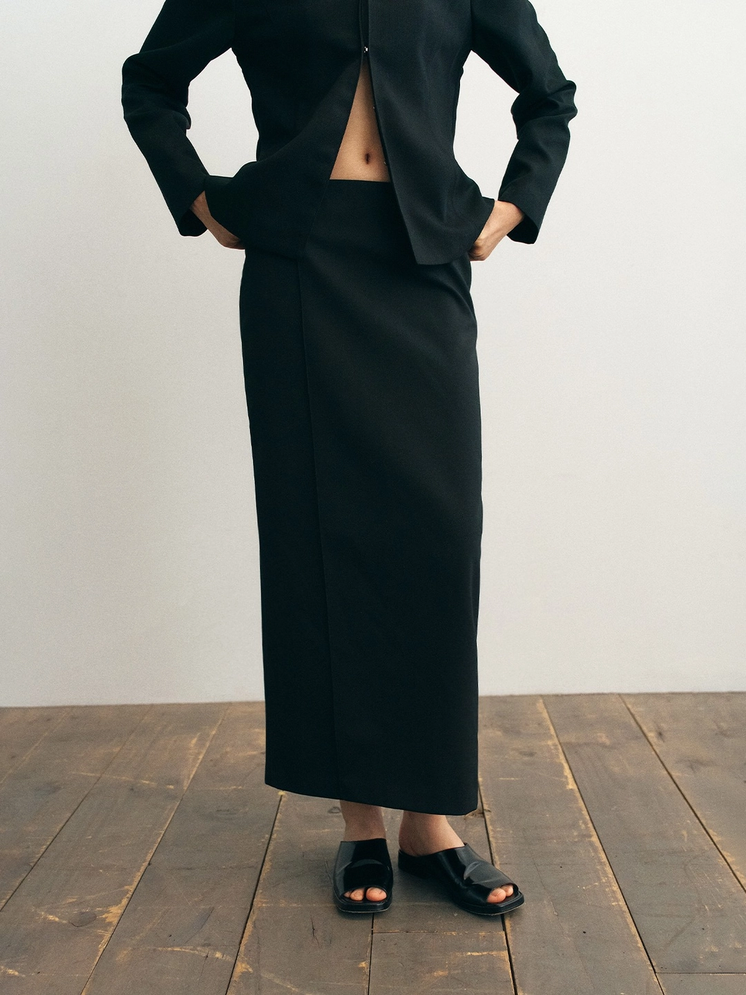 더릴 Callen Maxi Long Skirt_Black 상품 이미지 1