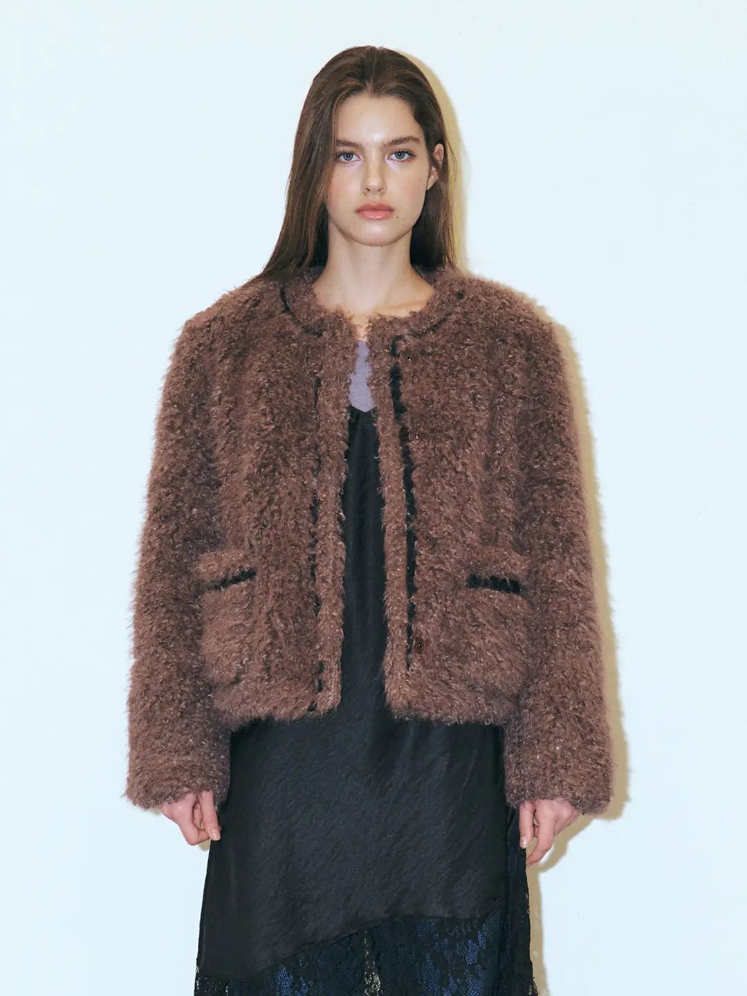 에트몽 Trimmed Curling Fur Coat, Brown 상품 이미지 2