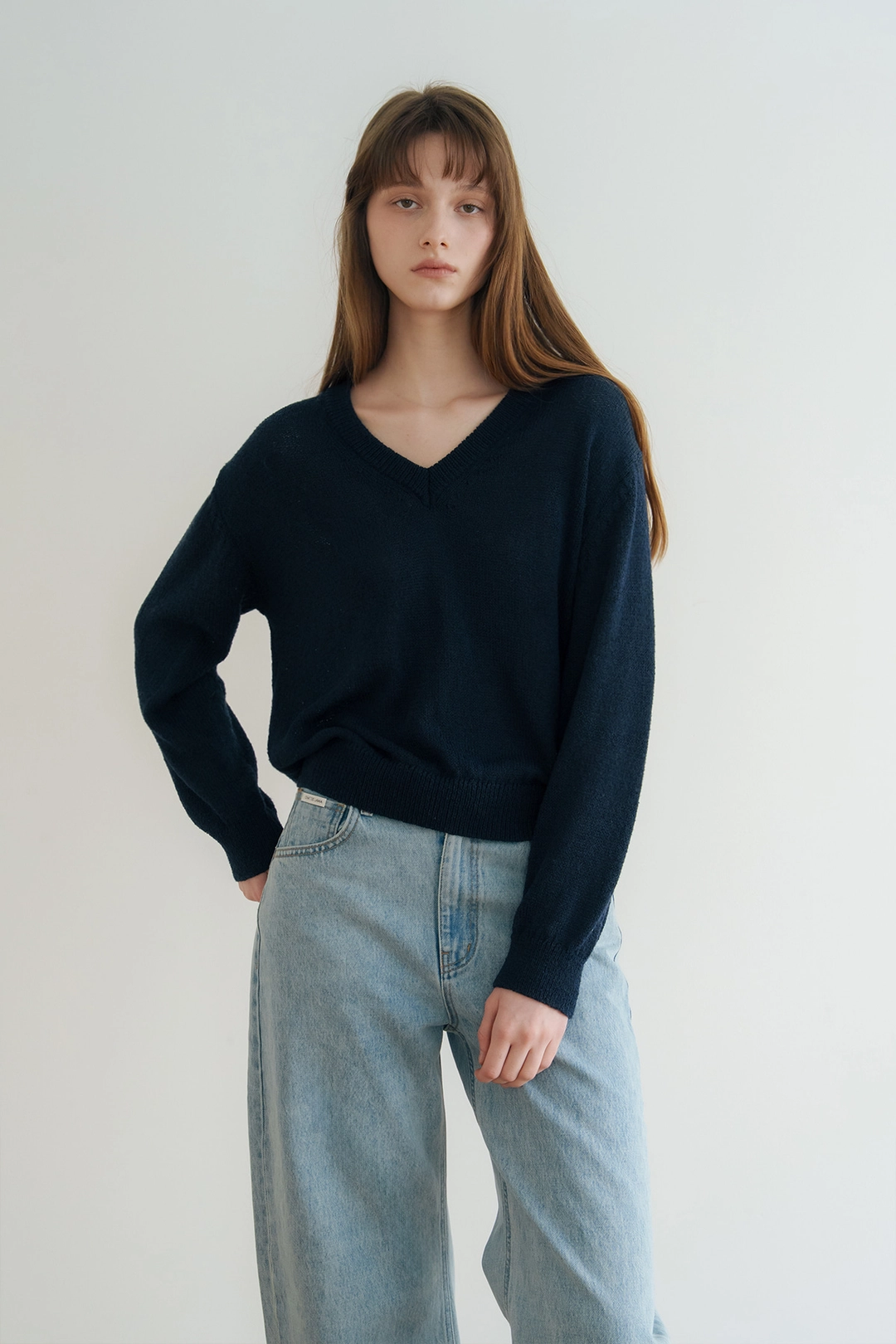 샤드라마 MOCO LOOSE V-NECK KNIT [NAVY] 상품 이미지 2