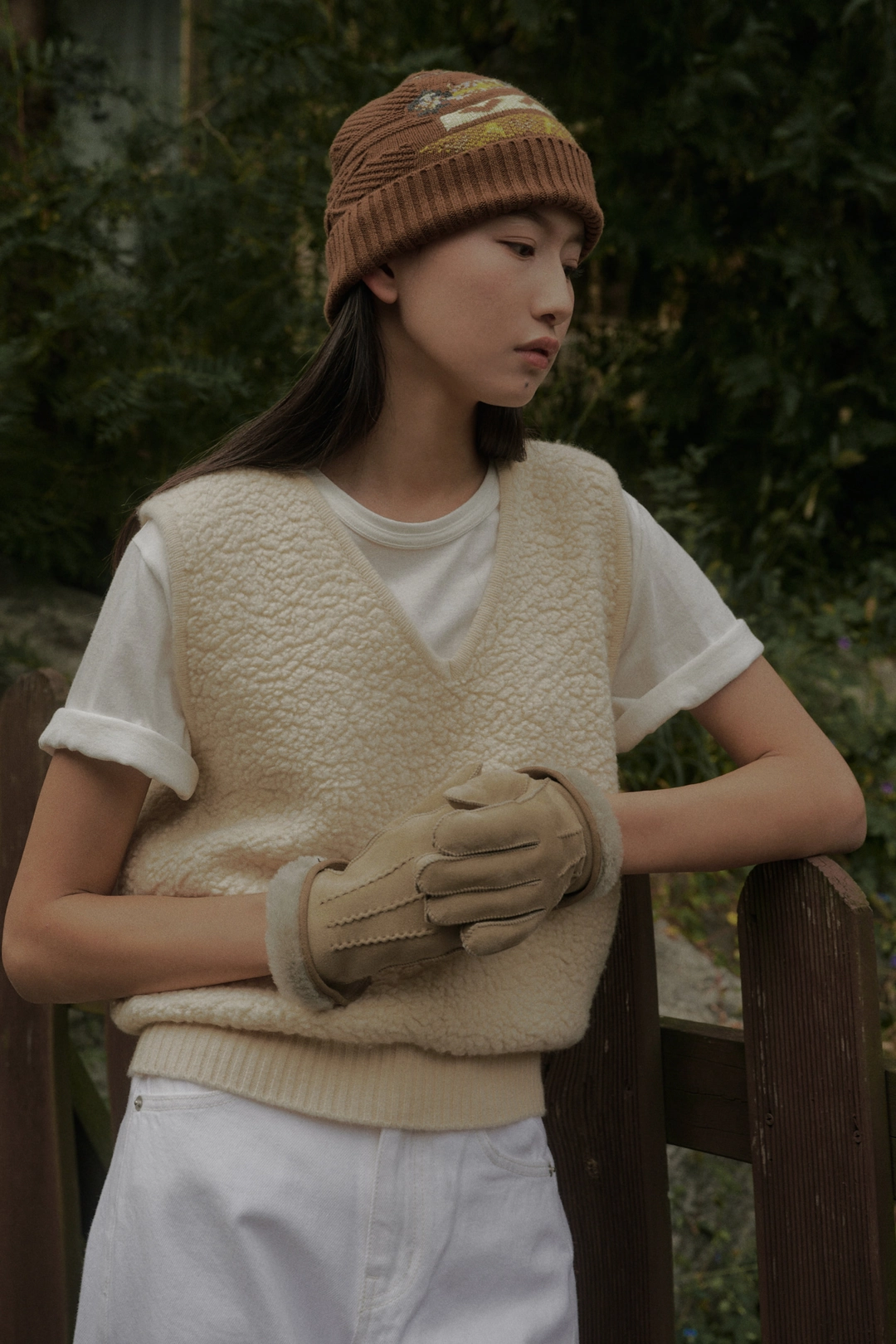 세이지먼트 BARRELING BOUCLE WOOL V NECK VEST_IVORY 상품 이미지 2