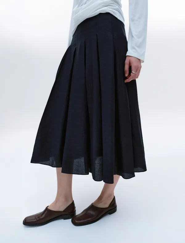 SHIMMER PLEATED SKIRT [NAVY]