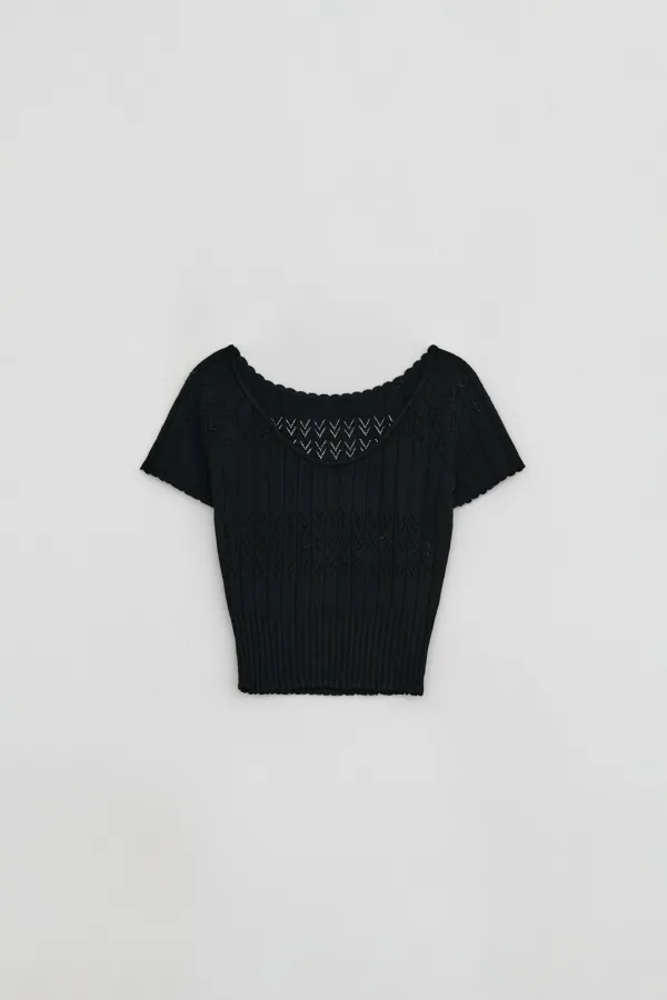 SCALLOP HALF SLEEVE KNIT