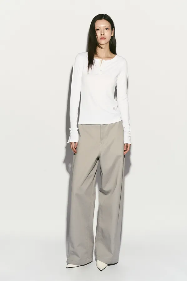 LONG SLEEVE BUTTON TOP WHITE