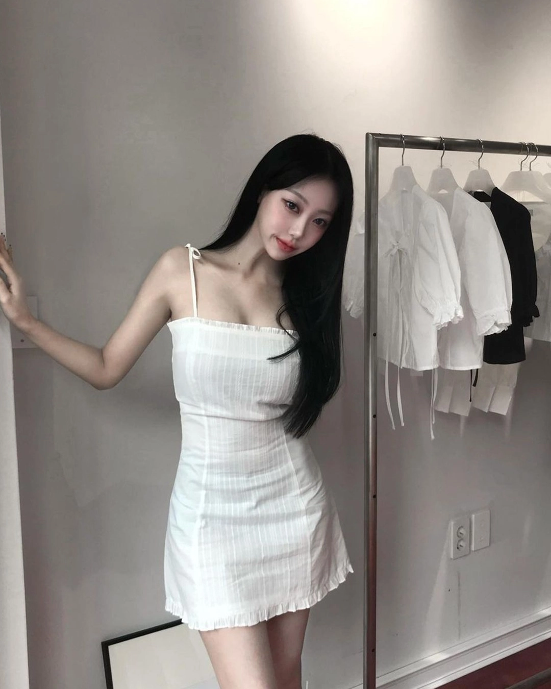 낫유어로즈 @3bi.yaaaLace frill mini dress (Ivory) 상품 이미지 1