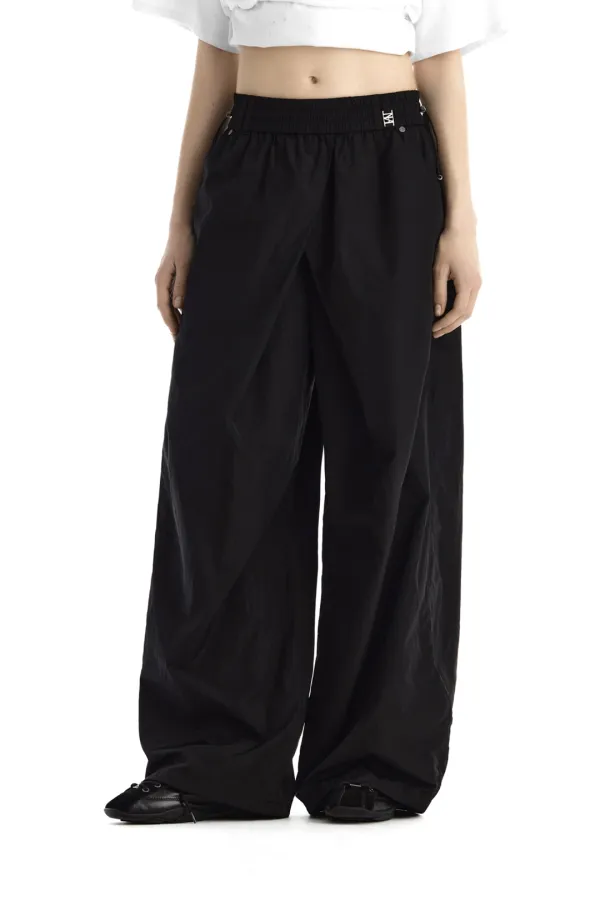 Slash-Pleated Nylon Track Pants [ Black ]