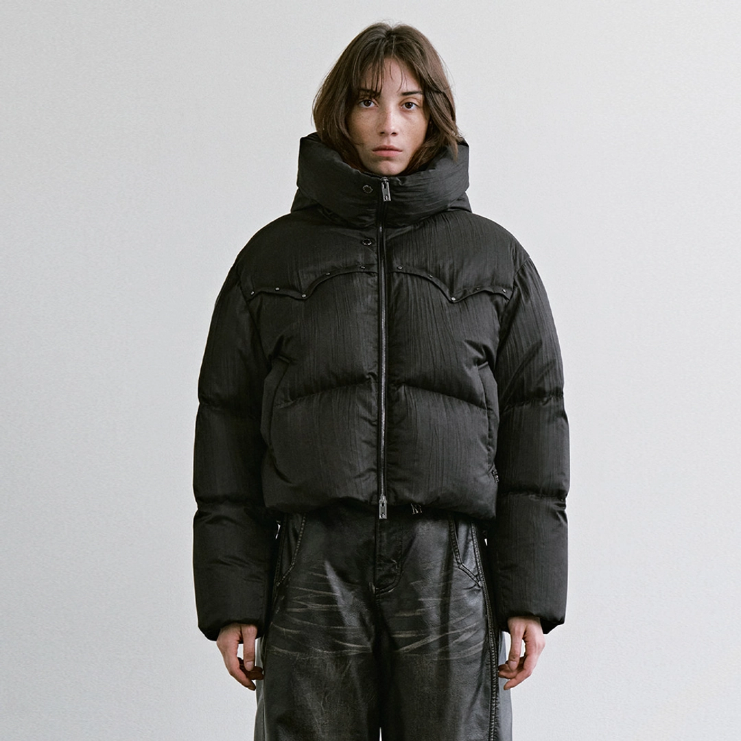 트리밍버드 Pleated Stud Short Puffer [ Black ] 상품 이미지 2