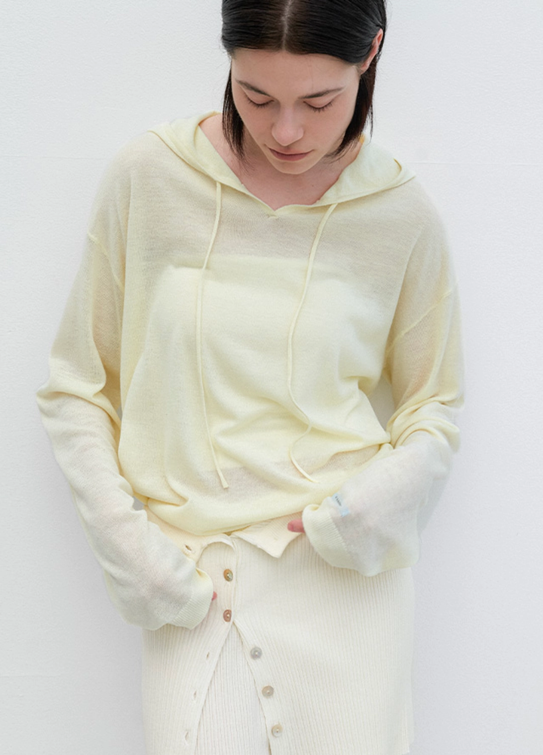 아뜰리에 나인 (T-7186)AN LIGHT WEIGHT HOODED KNIT 상품 이미지 1