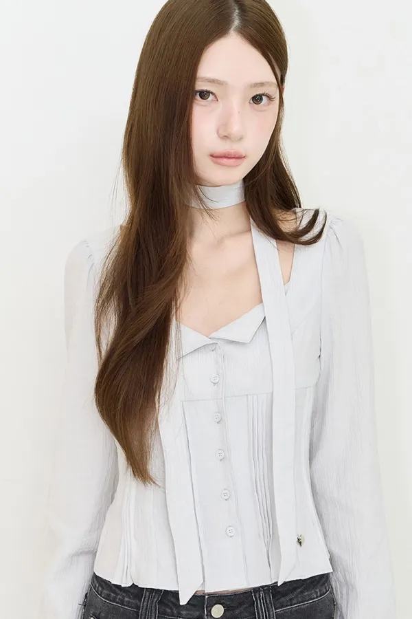 핀턱 플레어 블라우스 그레이