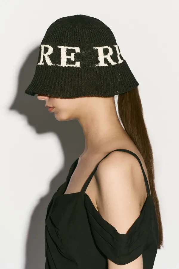 LOGO BUCKET HAT BLACK
