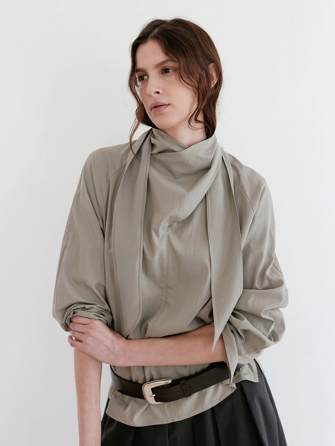 루에브르 Cross Tie Blouse SW5AB371_5color 상품 이미지 2