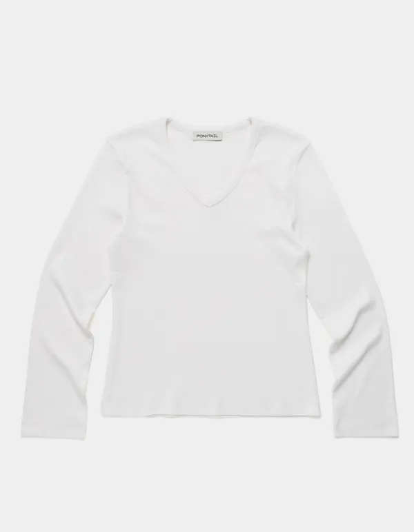 Banny V-Neck T-Shirt (White)