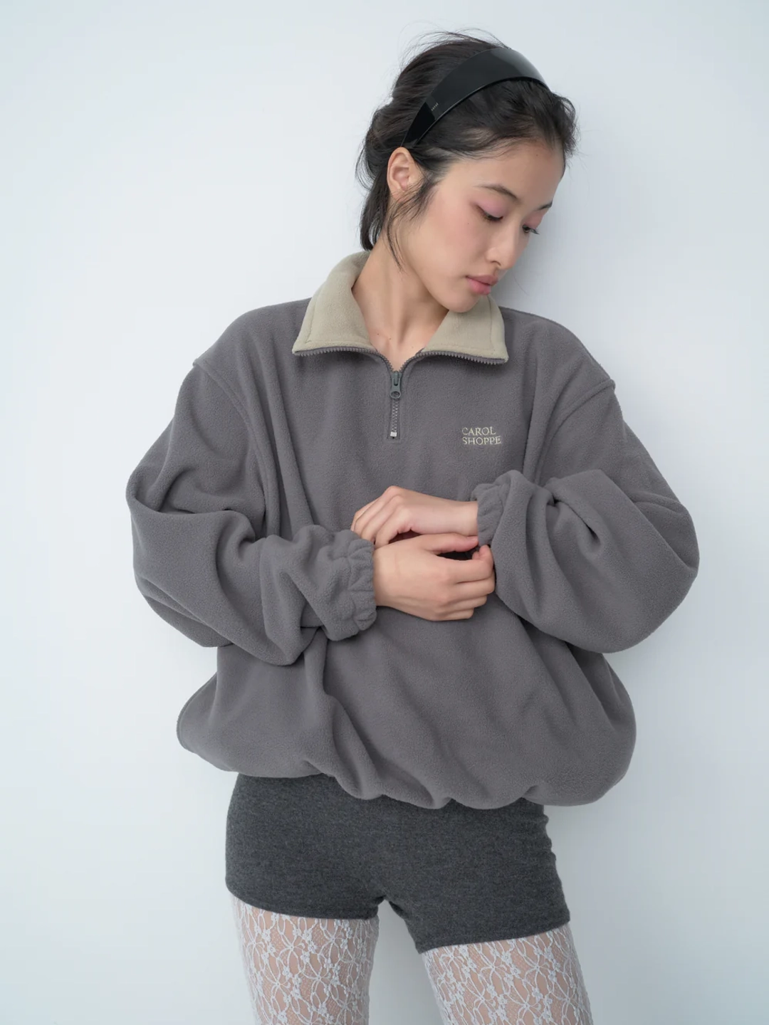 캐롤쇼페 DAILY FLEECE PULLOVER IN GRAY 상품 이미지 2